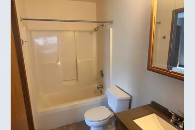 434 Peace Road #434, Sycamore, IL 60178 - Photo 8