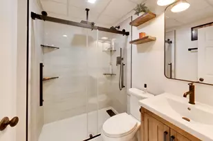 741 Juniper Ln, Lake in the Hills, IL 60156 - Photo 30