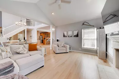 741 Juniper Lane, Lake in the Hills, IL 60156 - Photo 16