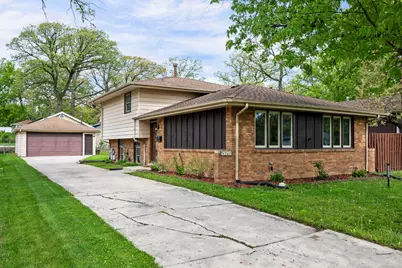 15040 Kenton Avenue, Midlothian, IL 60445 - Photo 1