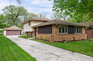 15040 Kenton Ave, Midlothian, IL 60445 - Photo 1