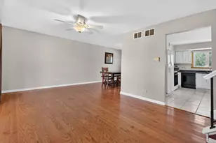 525 Revere Ave, Westmont, IL 60559 - Photo 12