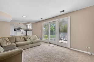 525 Revere Ave, Westmont, IL 60559 - Photo 24