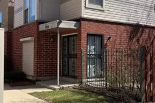 3439 W Lexington St, Chicago, IL 60624 - Photo 1