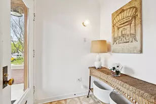 3541 N Oakley Ave, Chicago, IL 60618 - Photo 14