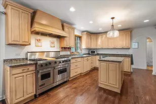 860 Heather Rd, Deerfield, IL 60015 - Photo 22