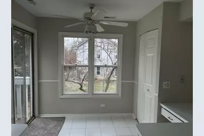 1437 Clairmont Court #200, Vernon Hills, IL 60061 - Photo 10