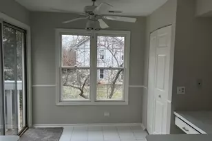 1437 Clairmont Ct, Vernon Hills, IL 60061 - Photo 10