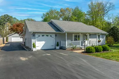 370 Woodlake Road, Eldorado, IL 62930 - Photo 12