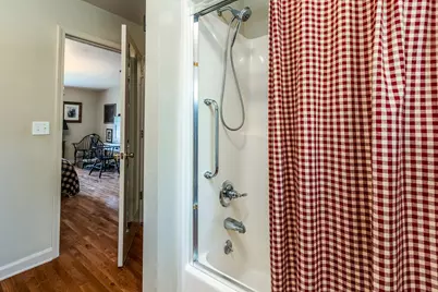 370 Woodlake Road, Eldorado, IL 62930 - Photo 22