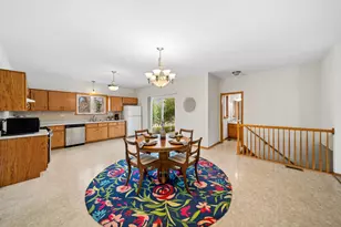 2216 Olde Mill Rd, Plainfield, IL 60586 - Photo 6