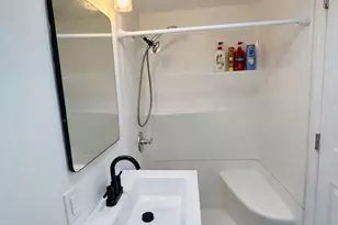 8300 Christiana Ave, Skokie, IL 60076 - Photo 12