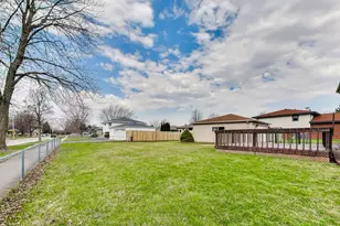 12044 S Holmberg Ct, Alsip, IL 60803 - Photo 30