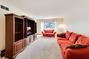 12044 S Holmberg Ct, Alsip, IL 60803 - Photo 8