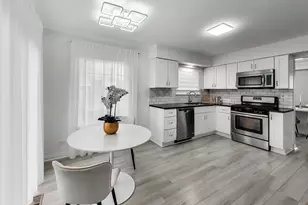 158 Jefferson Ln, Streamwood, IL 60107 - Photo 12