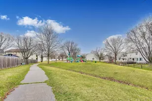 158 Jefferson Ln, Streamwood, IL 60107 - Photo 34