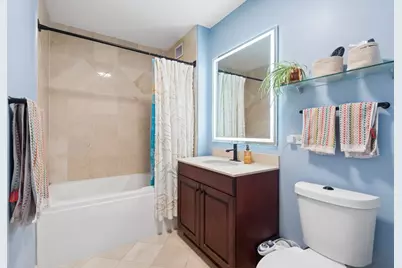 420 E Waterside Drive #907, Chicago, IL 60601 - Photo 8