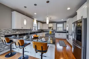 3022 Longcommon Pkwy, Elgin, IL 60124 - Photo 10