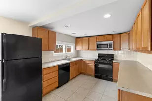 464 Itasca St, Wood Dale, IL 60191 - Photo 8