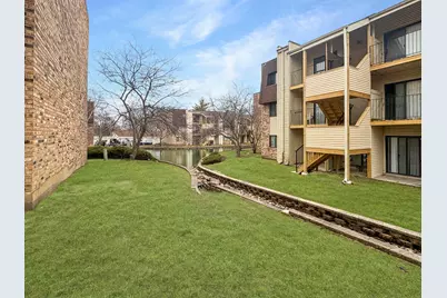 191 N Waters Edge Drive #101, Glendale Heights, IL 60139 - Photo 10