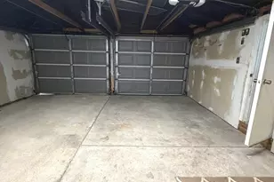 2209 Douglas Ave, Des Plaines, IL 60018 - Photo 34