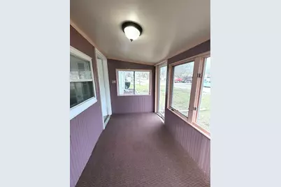 2209 Douglas Avenue, Des Plaines, IL 60018 - Photo 32