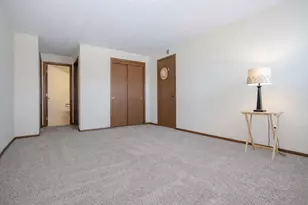 5447 W Lawrence Ave, Chicago, IL 60630 - Photo 20