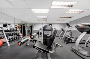 6030 N Sheridan Rd, Chicago, IL 60660 - Photo 14