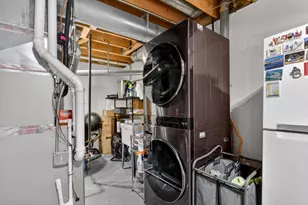 231 Lenox Ct, Grayslake, IL 60030 - Photo 34