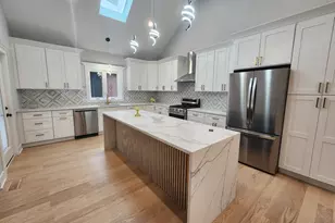 8416 Mansfield Ave, Burbank, IL 60459 - Photo 6