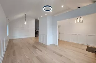 8416 Mansfield Ave, Burbank, IL 60459 - Photo 2