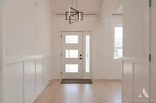 8416 Mansfield Ave, Burbank, IL 60459 - Photo 2