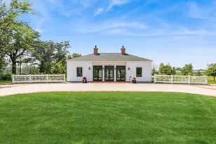 230 Majestic Oak Ct, Lake Forest, IL 60045 - Photo 18