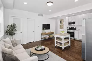 3087 N Elbridge Ave, Chicago, IL 60618 - Photo 4