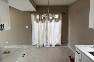 [Address not provided], Hoffman Estates, IL 60169 - Photo 4