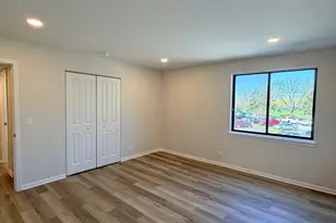 720 Wellington Ave, Elk Grove Village, IL 60007 - Photo 12