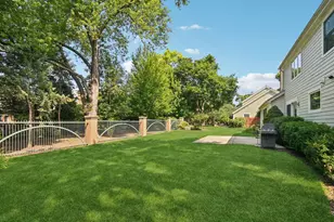 432 Whitney Dr, Barrington, IL 60010 - Photo 26