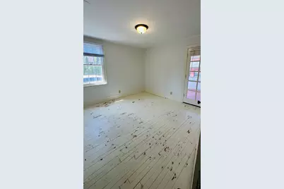 124 W Crystal Lake Avenue S, Crystal Lake, IL 60014 - Photo 12