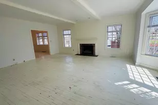 124 W Crystal Lake Ave S, Crystal Lake, IL 60014 - Photo 4