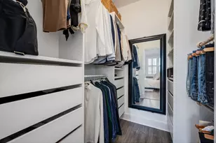 70 E Cedar St, Chicago, IL 60611 - Photo 16