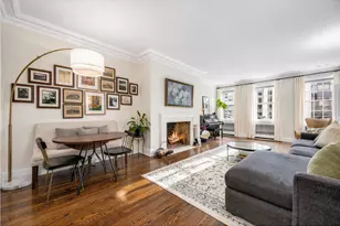70 E Cedar St, Chicago, IL 60611 - Photo 2