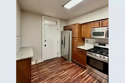 8204 S Exchange Avenue, Chicago, IL 60617 - Photo 20