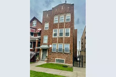 8204 S Exchange Avenue, Chicago, IL 60617 - Photo 1