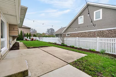 720 Preston Lane, Schaumburg, IL 60193 - Photo 32