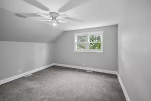 17 W 30th Pl, Steger, IL 60475 - Photo 8