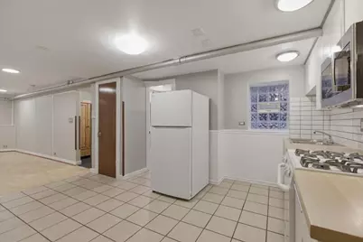 6645 N Greenview Avenue #GARDEN, Chicago, IL 60626 - Photo 8