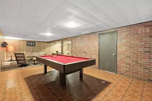18W276 Holly Ave, Darien, IL 60561 - Photo 20