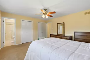 18W276 Holly Ave, Darien, IL 60561 - Photo 14