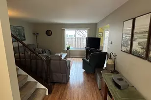 2179 N Queensburg Ln, Palatine, IL 60074 - Photo 4