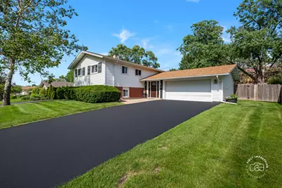 2S545 Lloyd Avenue, Lombard, IL 60148 - Photo 2